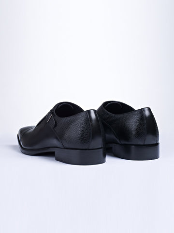 Single Buckle Monk Shoes With Zm Embossed Detail (Black) - STOMBIL TRADE 