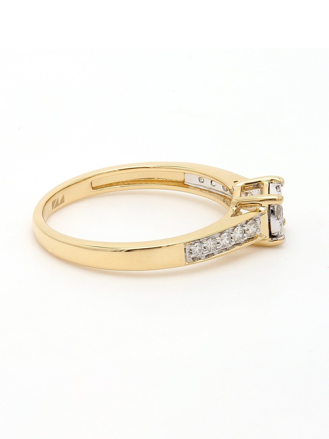 Real Diamond Illussion Cluster Ring - STOMBIL TRADE 