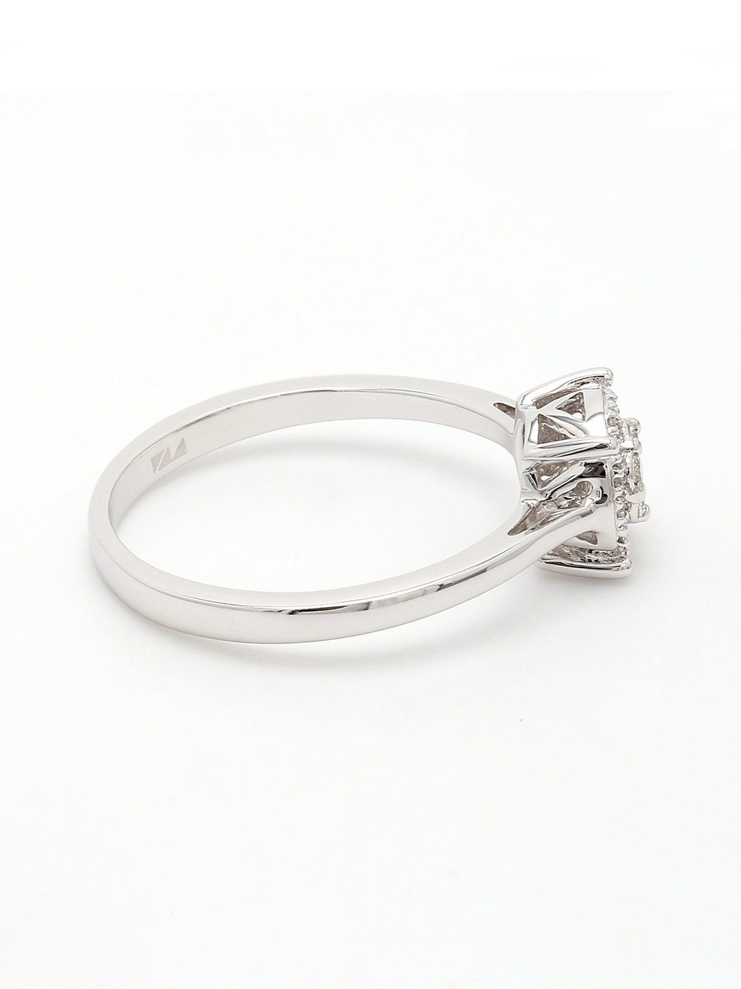 Real Diamond Illussion Cluster Ring - STOMBIL TRADE 