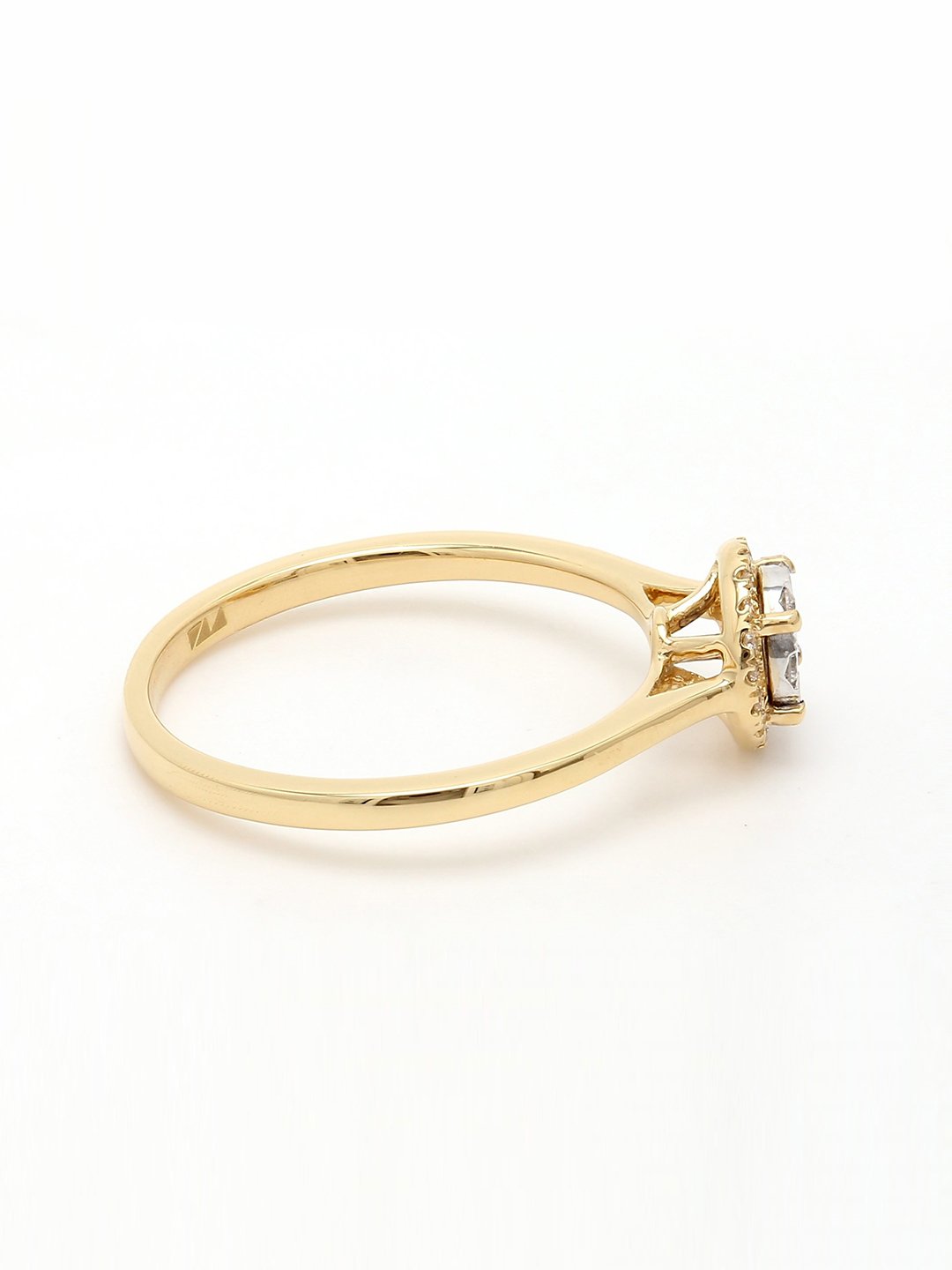 Real Diamond Illussion Cluster Ring - STOMBIL TRADE 