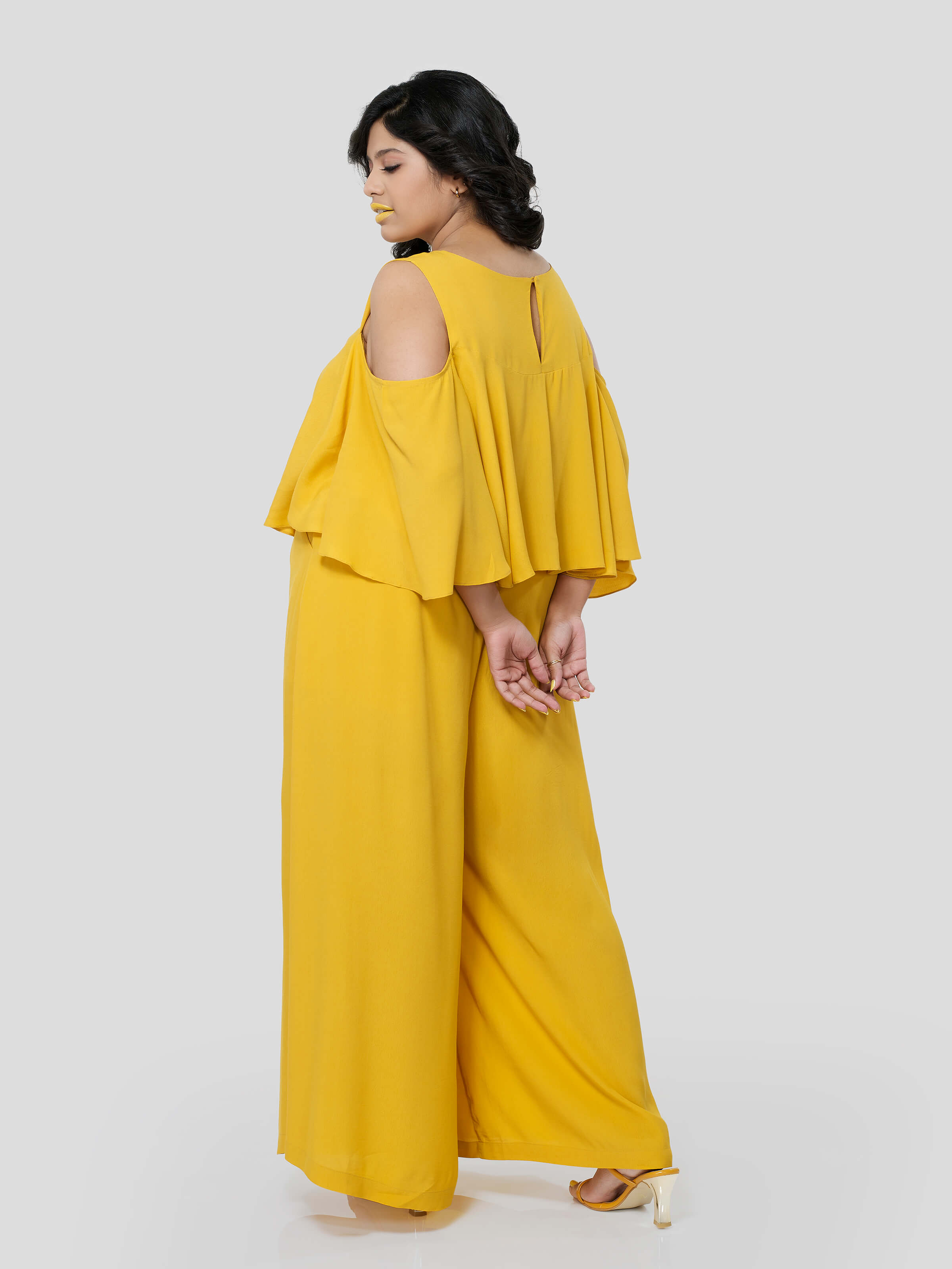 Statuesque Off Shoulder Flared Top with Flared Pants - STOMBIL TRADE 