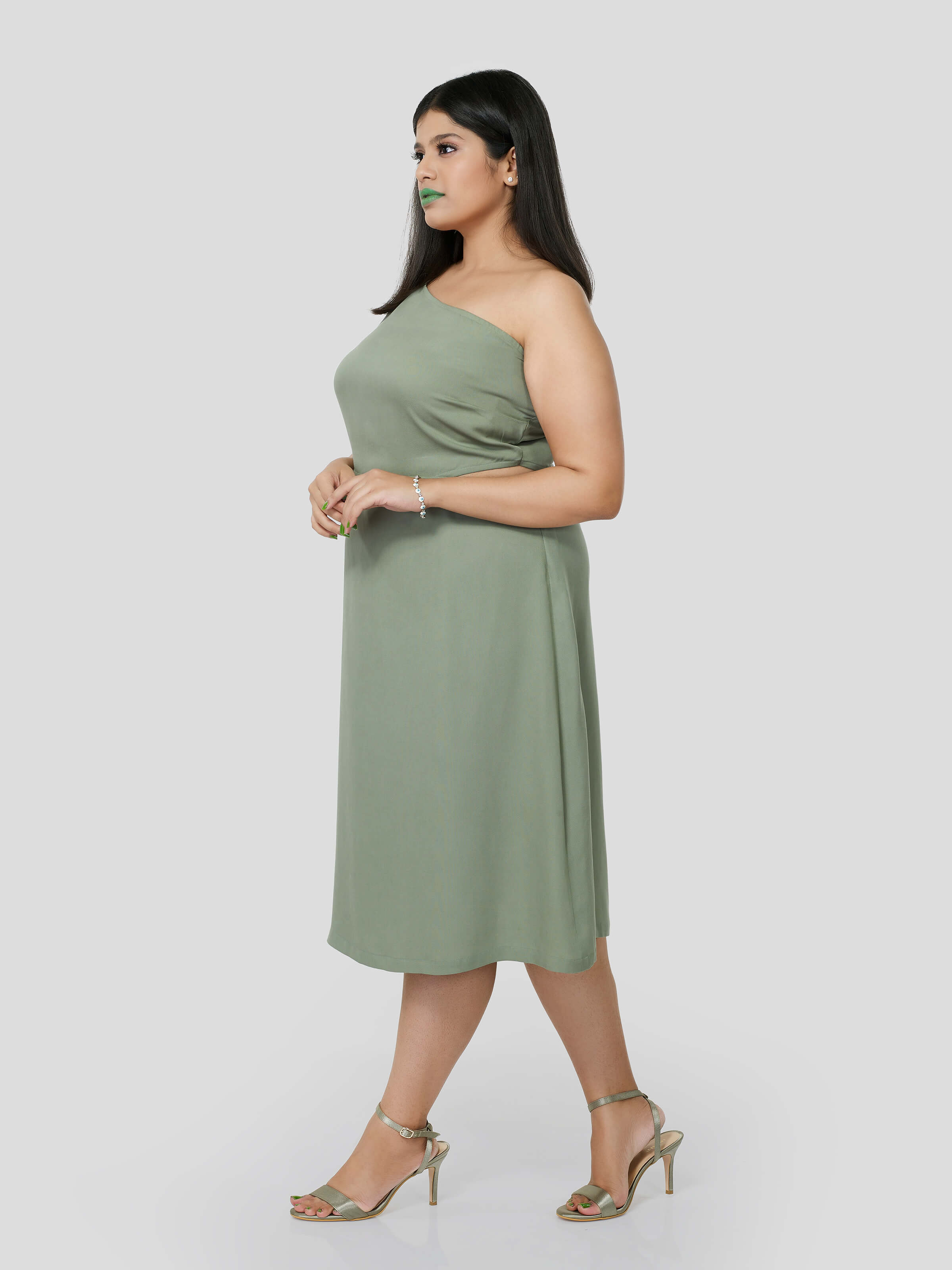 Hip Viridis One Shoulder Cavity Dress - STOMBIL TRADE 